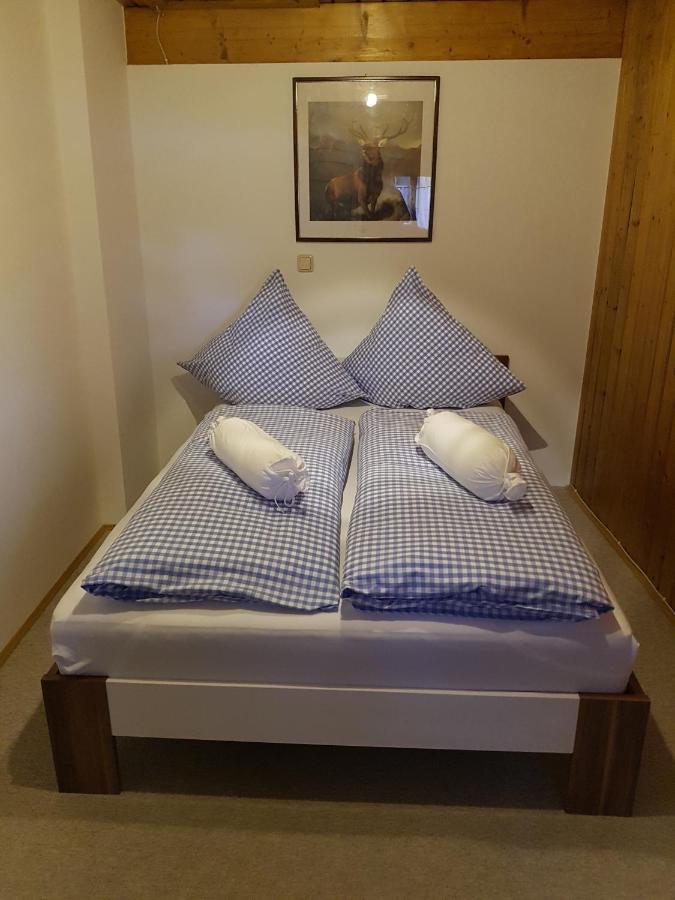 Ferienwohnung Kraihof, 83703 กมุนด์ อัม เทกันซี ภายนอก รูปภาพ